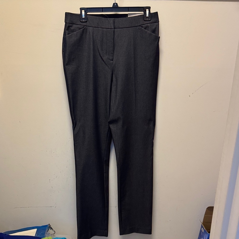 Chico's Secret Stretch Straight-Leg Pants in Charcoal Heather